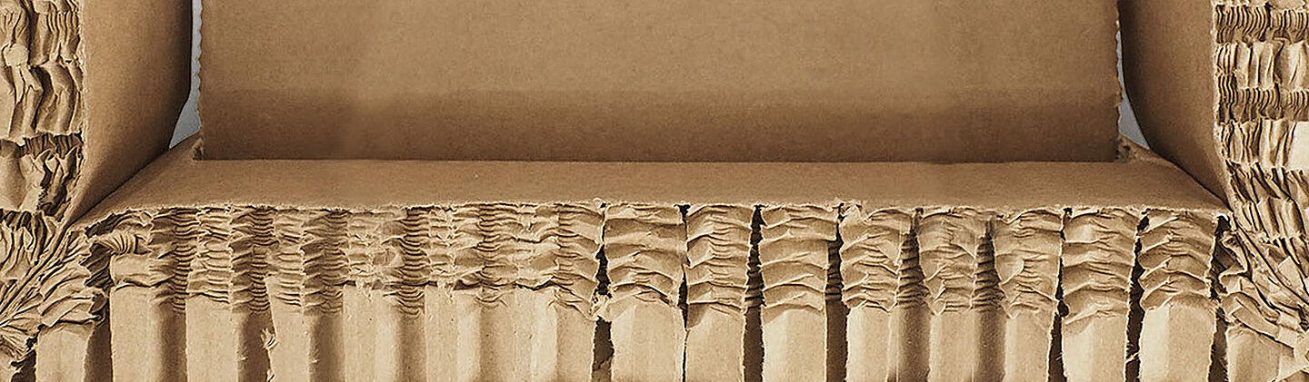 Makroaufnahme von Rekkor®-Wabenpolster mit teilkomprimierter Wabenstruktur für multischockfähige Schutzverpackungen