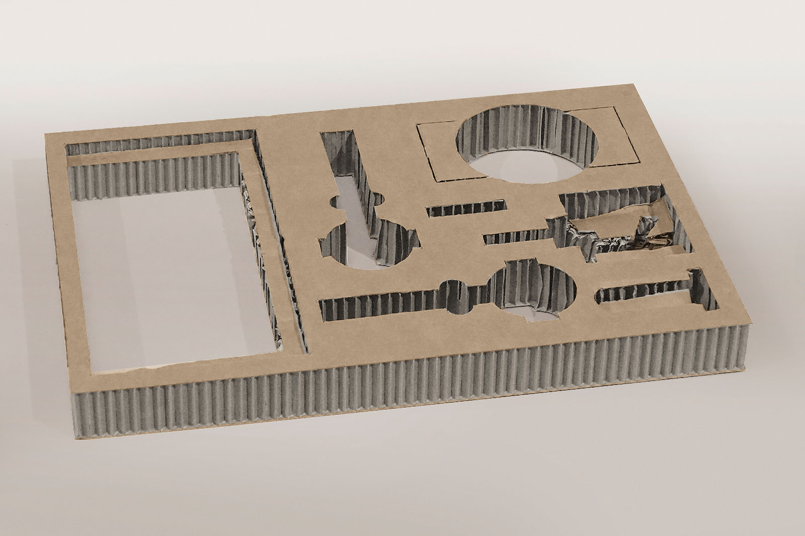 Die gestanzten Trays aus Wabenplatten können sofort eingesetzt werden.