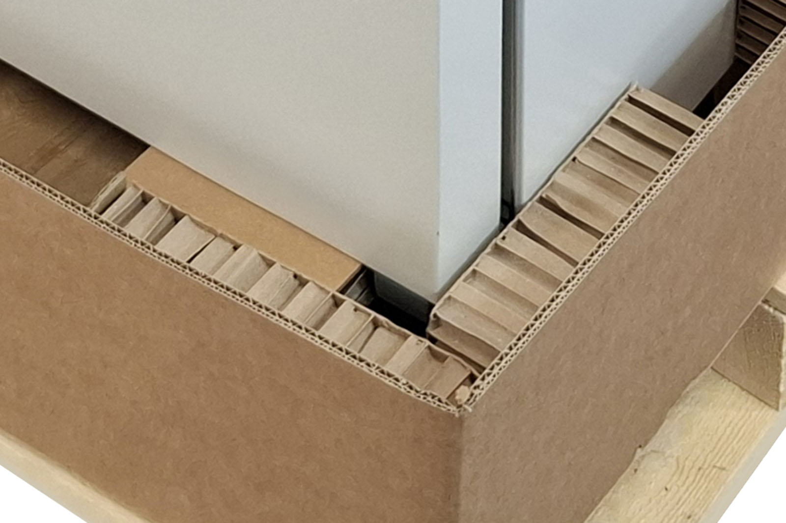 dreidimensionales Wabenpolster passt sich dem Produkt an